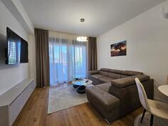 Jednosoban stan 55m2 - Bar - Centar grada