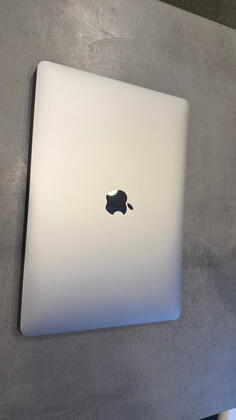Apple M1 - 13.3" Intel Ostalo 256GB GB