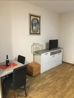 Garsonjera 33m2 - Podgorica - City kvart