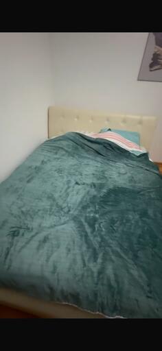 Pridajem francuski krevet