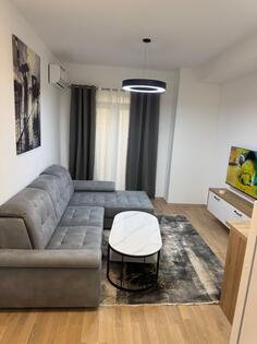 Garsonjera 24m2 - Podgorica - Vezirov most