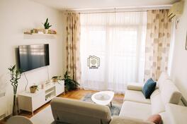 Dvosoban stan 56m2 - Podgorica - Iza Delte (1. Maj)