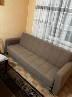 prodajem lezaj star 2 mjeseca 50 e