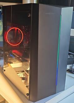 9400F, 16GB, SSD 240GB, RX 580 8GB - Intel i5 - 16GB GB DDR4 - HDD + SSD