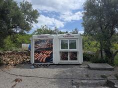 Kiosk 10m2 - Kotor - Radanovići