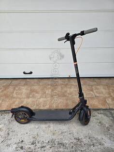 Ninebot - Ninebot kicjscotterF40E