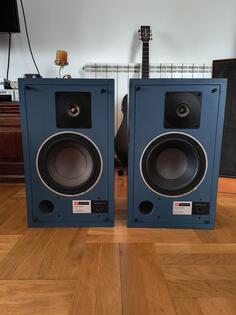 JBL 4301 B