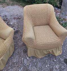 Dvije fotelje