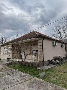 Porodična kuća 140m2 - Bar - Polje