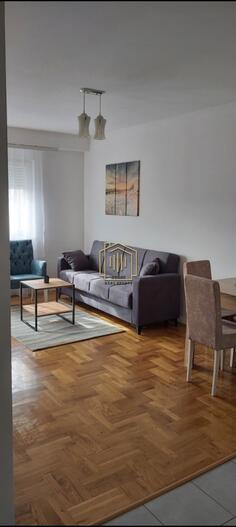 Jednosoban stan 40m2 - Podgorica - Iza Delte (1. Maj)