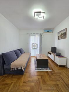 Jednosoban stan 35m2 - Podgorica - Iza Delte (1. Maj)
