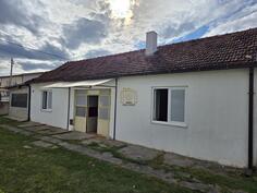 Porodična kuća 90m2 - Podgorica - Gornja Gorica