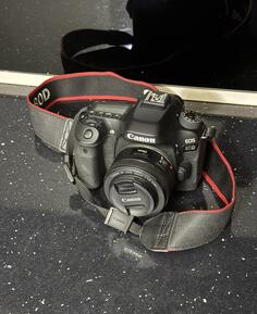 Canon  Fotoaparat