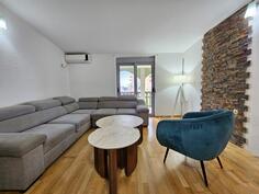 Dvosoban stan 80m2 - Bar - Bjeliši