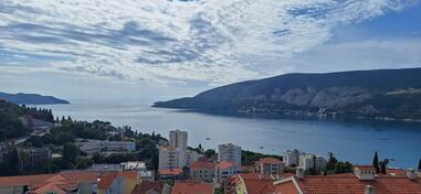 Dvosoban stan 85m2 - Herceg Novi - Topla