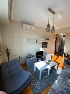 Jednosoban stan 55m2 - Podgorica - Centar grada Kralja Nikole