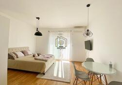 Garsonjera 30m2 - Podgorica - City kvart