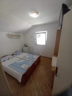 Garsonjera 14m2 - Budva - Budva (uži dio) Podkosljun