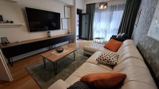 Dvosoban stan 78m2 - Podgorica - Centar grada Vezirov most