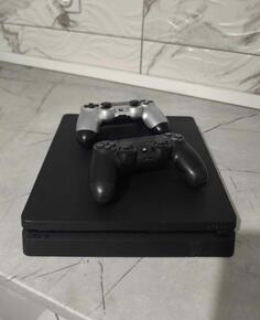 Sony - PlayStation 4