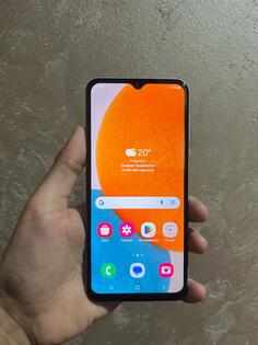 Samsung - A 32