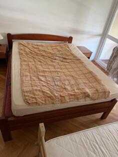 BRAČNI PUNO DRVO 2 DUŠEKA 2 NOĆNIKA 067/565-725 — 069/080-523