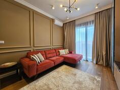 Dvosoban stan 80m2 - Bar - Centar grada