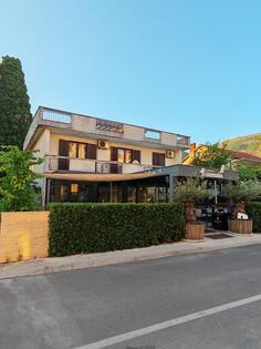 Porodična kuća 242m2 - Tivat - Kaliman