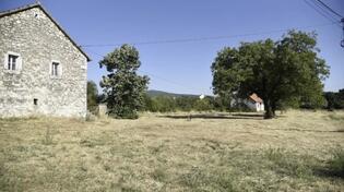 Porodična kuća 350m2 - Nikšić - Vir