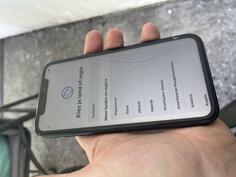Apple - XR