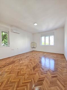 Dvosoban stan 69m2 - Podgorica - Centar grada