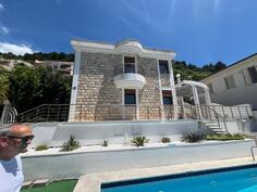 Vila 150m2 - Budva - Podkošljun