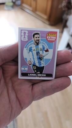 Extra sticker Messi purple