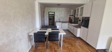 Dvosoban stan 85m2 - Podgorica - Preko Morače