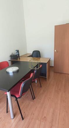 Kancelarija 28m2 - Podgorica - Stari Aerodrom
