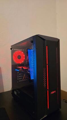 Intel i3 - 8GB GB DDR4 - HDD + SSD