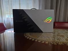 Asus  - 14" AMD Ryzen 7 16GB GB