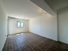Jednosoban stan 53m2 - Bar - Šušanj