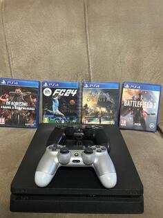 Sony - PlayStation 4