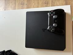 Sony - PlayStation 4