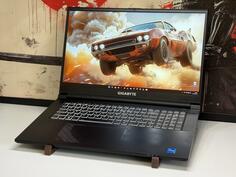 Gigabyte - 17.3" Intel i5 32GB GB