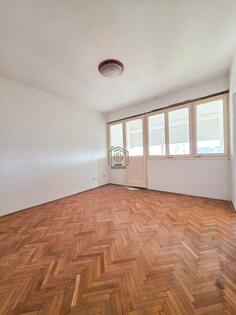 Jednosoban stan 47m2 - Podgorica - Baston