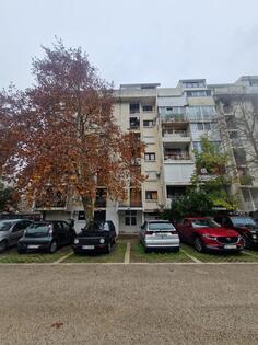 Jednosoban stan 34m2 - Bar - Centar grada