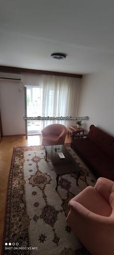 Dvosoban stan 80m2 - Podgorica - Zabjelo