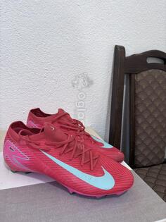 Prodajem NIKE vapor PRO kopacke