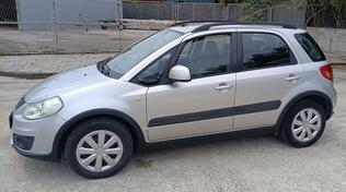 Suzuki - SX4 - 1.6 Benzin