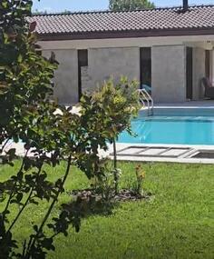 Vila 330m2 - Podgorica - > Okolina grada