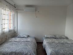 Garsonjera 30m2 - Tivat - Tivat (uži dio) Preko puta stare Opštine