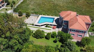 Porodična kuća 250m2 - Danilovgrad - Kujava