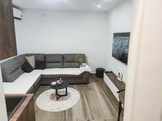 Garsonjera 25m2 - Podgorica - Momišići